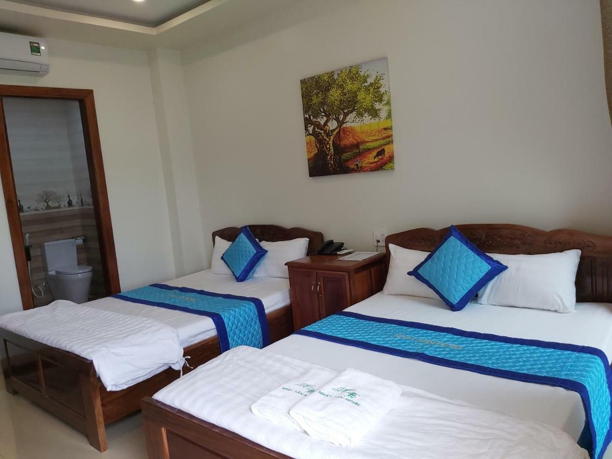 Nhat Tan Hotel Quy Nhon Exterior photo